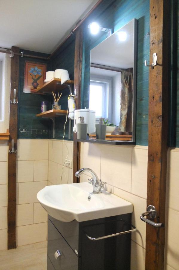 Muskatli Vendeghaz Apartment Szeged Bagian luar foto
